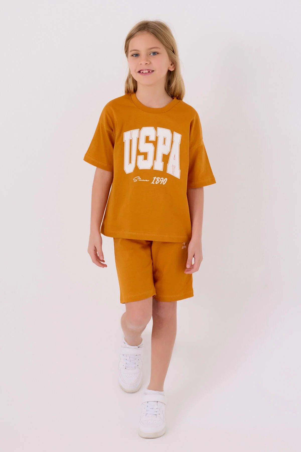 U.S. Polo Assn Kız Çocuk Sarı Bermuda Takım: Eğlenceli Çocukluk, Rahatlık ve Stil